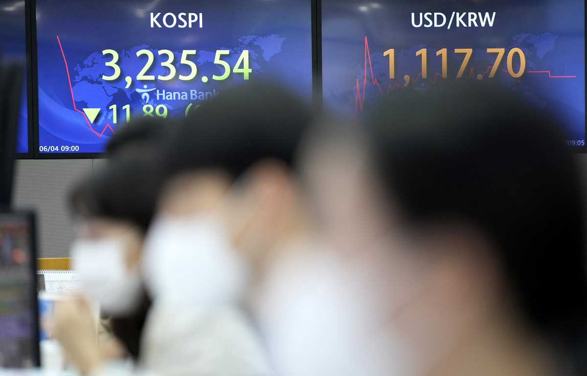 Asian shares slip, dragged lower by Wall Street tech fall ...