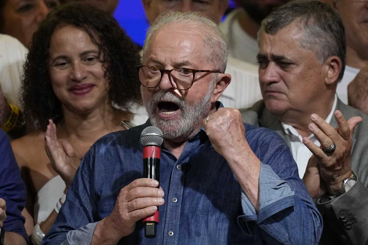 Brazil S Lula To Reclaim Presidency After Beating Bolsonaro Marketbeat