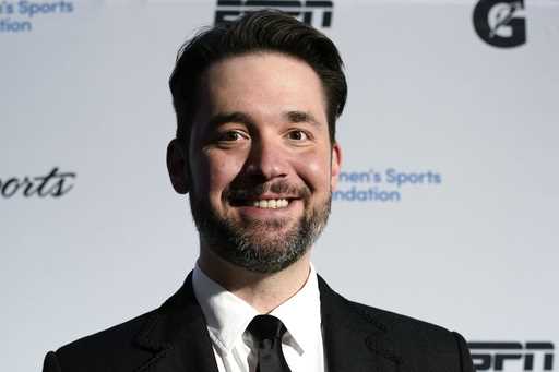 Alexis Ohanian poses for a photo on the red carpet at the Women's Sports Foundation's Annual Salute…