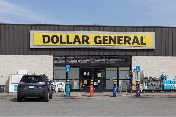 Dollar General Workers Protest for Better Working Conditions: 'Scared For Our Safety'