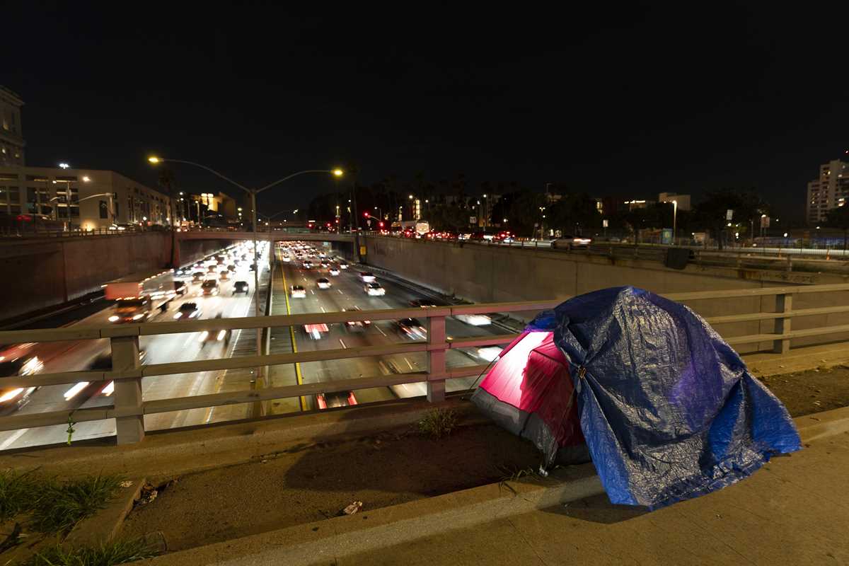 Can Tech Help Solve The Los Angeles Homeless Crisis Finding Shelter May Someday Be A Click Away 1432