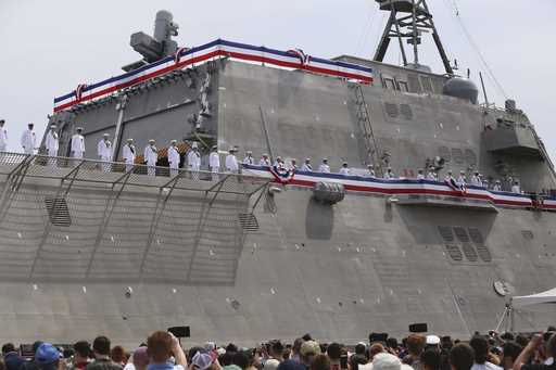 Thousands attend the commissioning ceremony for the USS Manchester at the New Hampshire State Pier …