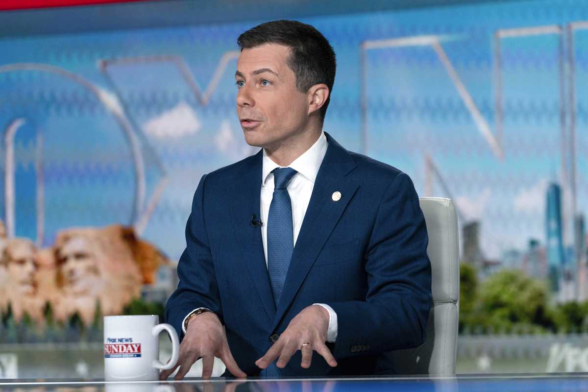 Pressure On Boeing Grows As Buttigieg Says The Company Needs To ...