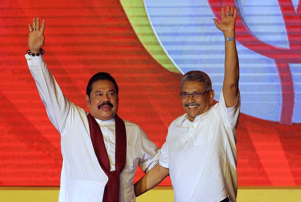 Gotabaya Rajapaksa, Mahinda Rajapaksa