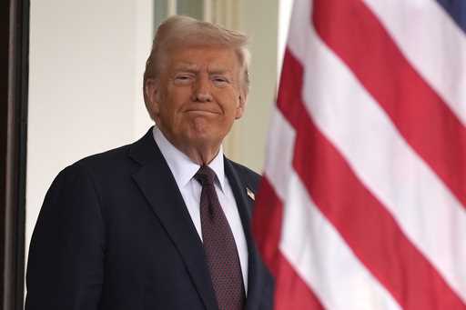 President Donald Trump stands before British Prime Minister Keir Starmer arrives at the White House…