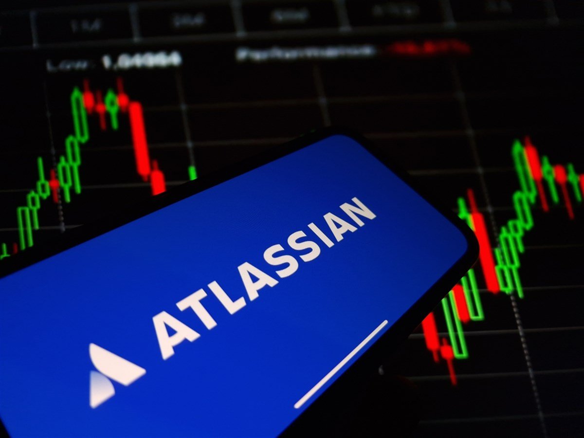 Is the dip in Atlassian stock a sneaky buy opportunity? 