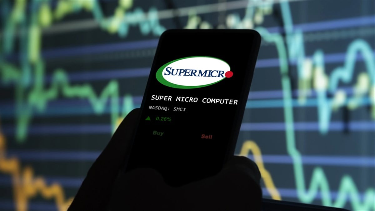 Super Micro stock market logo on smartphone screen