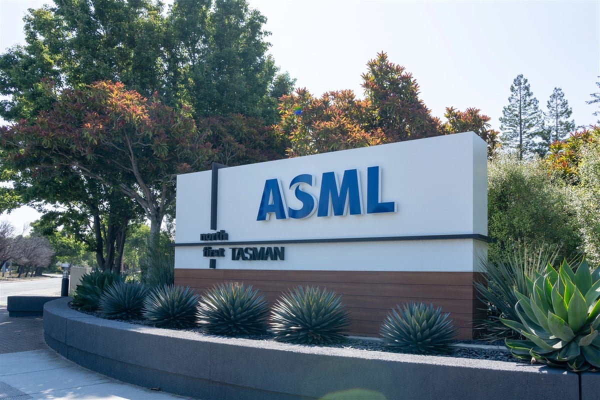 ASML sign at their Silicon Valley office in San Jose, California, ASML Holding N.V. is a Dutch multinational corporation