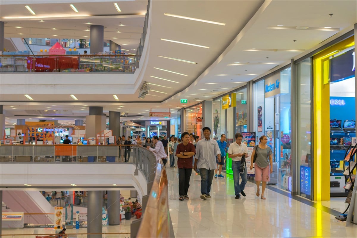 Department store or shopping mall - Stock Editorial Photography