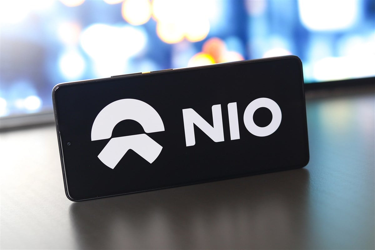 August 25, 2024, Paraguay. In this photo illustration, the Nio Inc. logo is displayed on a smartphone screen — Stock Editorial Photography