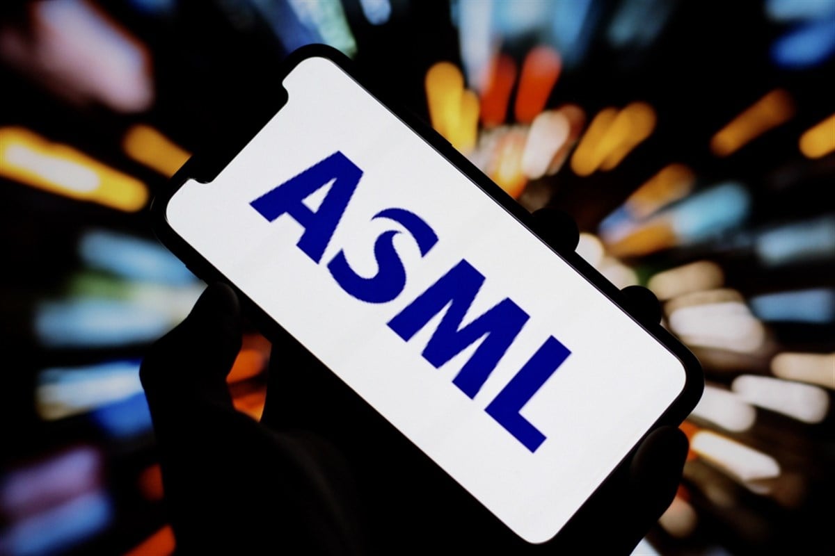 The logo of ASML Company,is displayed on a smartphone.indonesia - June 16th 2024. - Stock Editorial Photography