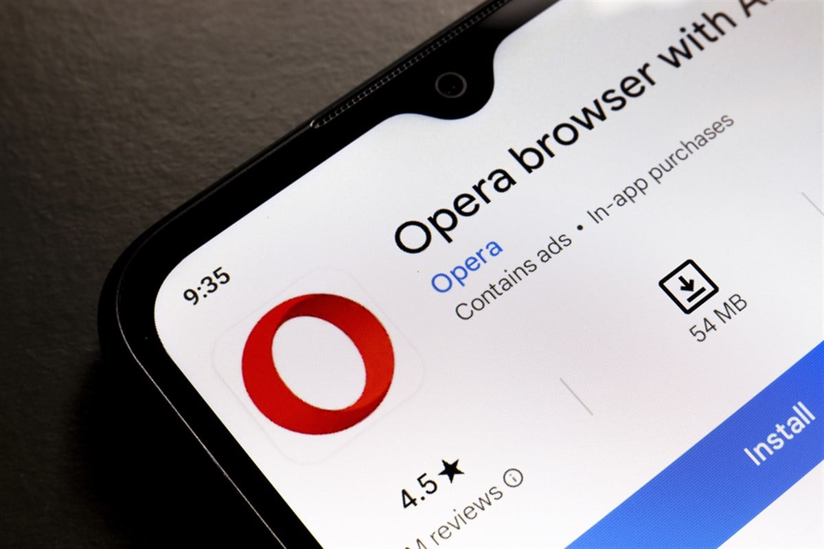 October 25, 2024, Brazil. In this photo illustration, the Opera Browser app logo is displayed on a smartphone screen — Stock Editorial Photography