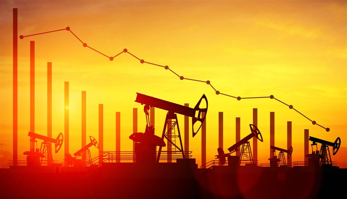 Oil field , prices down 