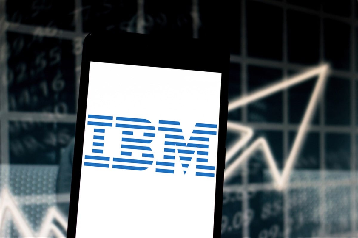 IBM shares jumping to the demand for AI – that investors need to know

 News ad