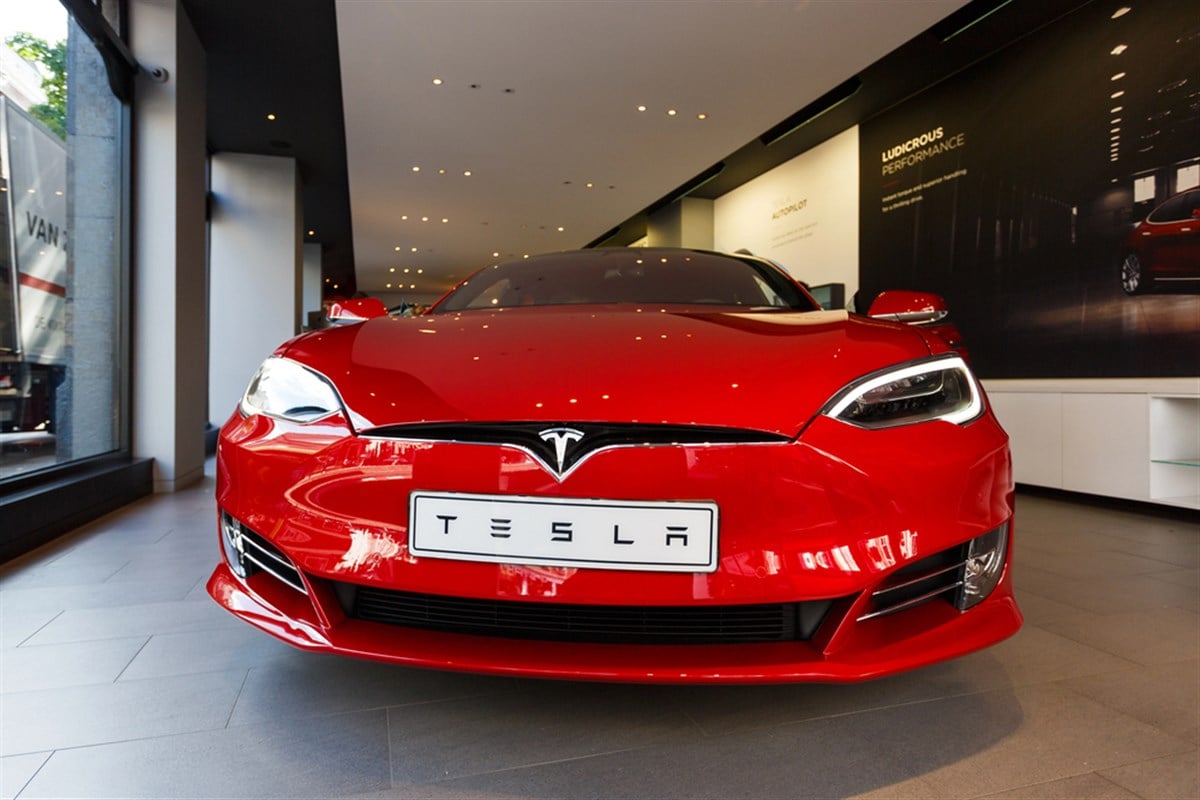 Tesla shares falls 25% – 2 reasons for the purchase, 1 to avoid

 News ad