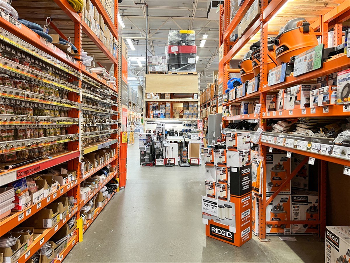 The Pass in the Home Depot Hardware Store, San Diego, USA - photography of the report