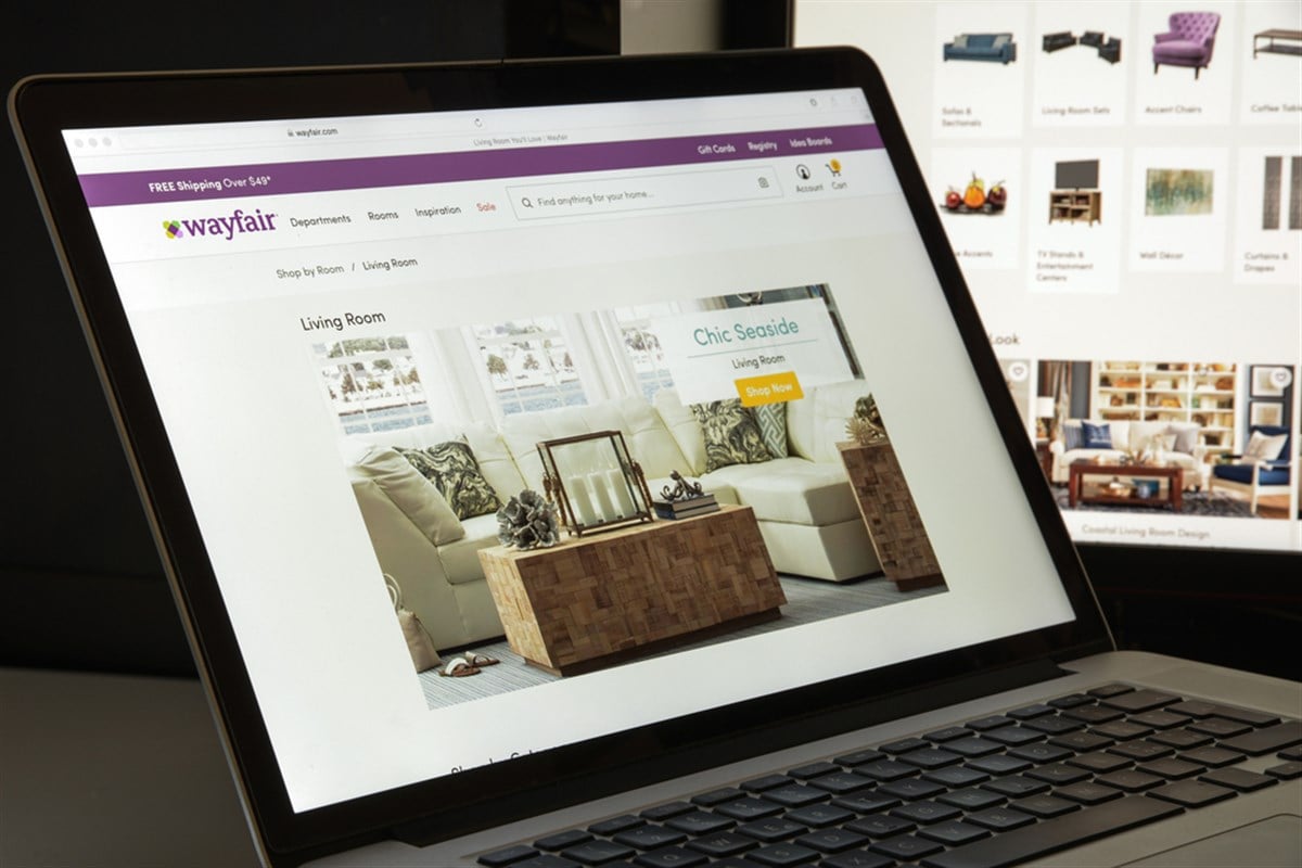 Milan, Italy - August 10, 2017: Wayfair.com website homepage. It is an American e-commerce company that sells home goods. Wayfair logo visible.