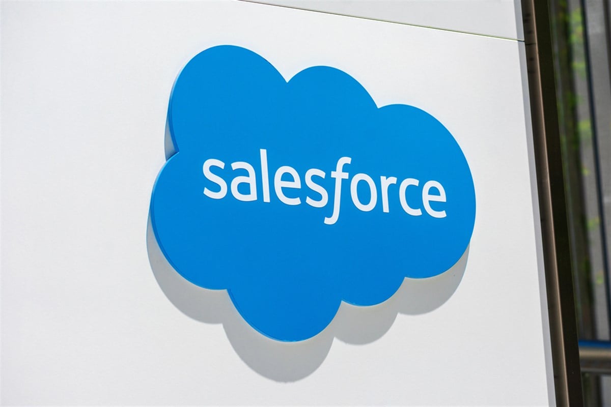 Salesforce cloud logo at software company headquarters. Close up - San Francisco, California, USA - 2021 — Illustration