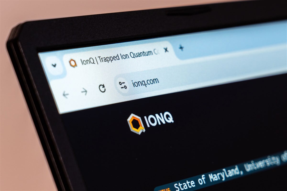 IonQ website logo