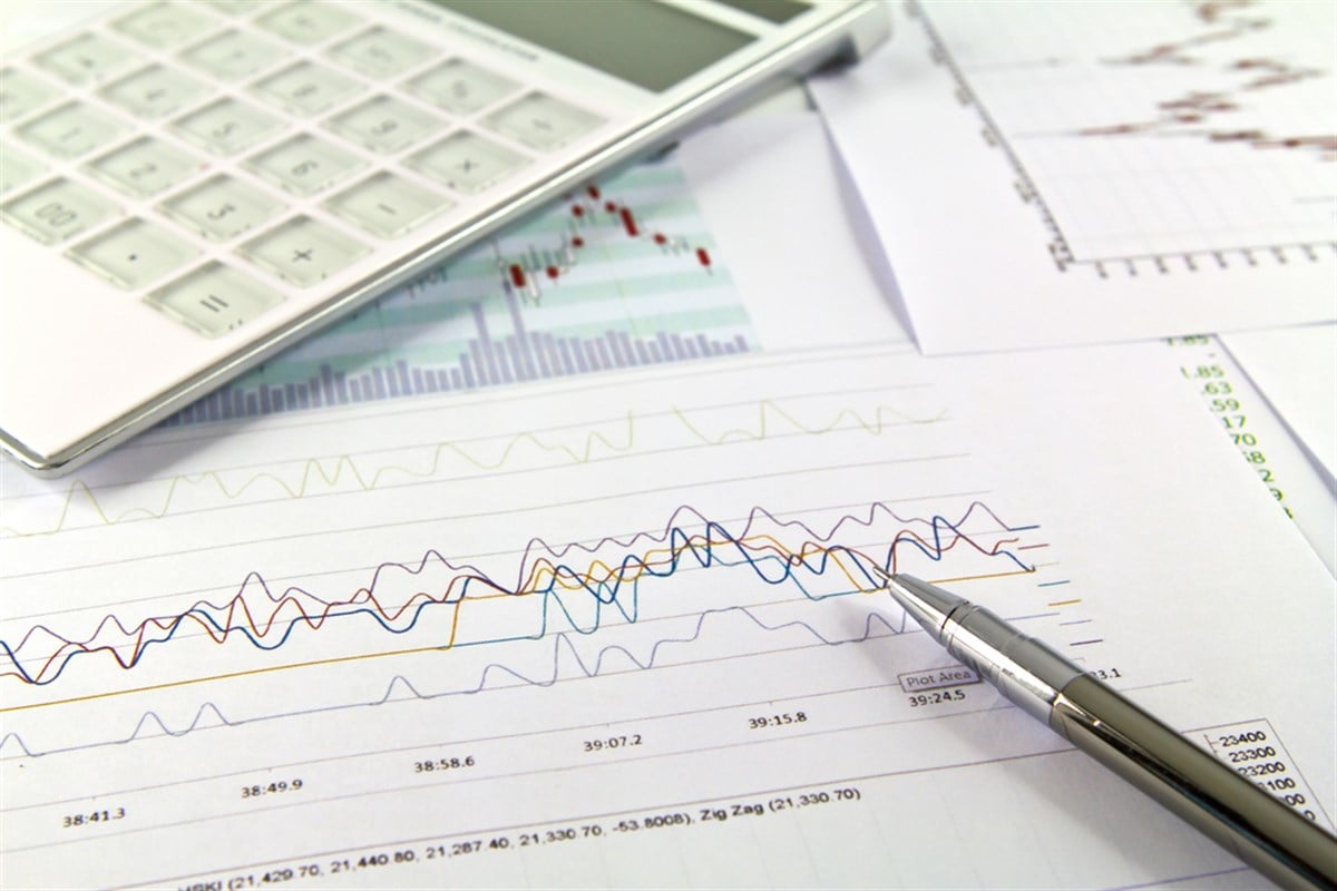 MarketBeat vs. Yahoo Finance Comparison