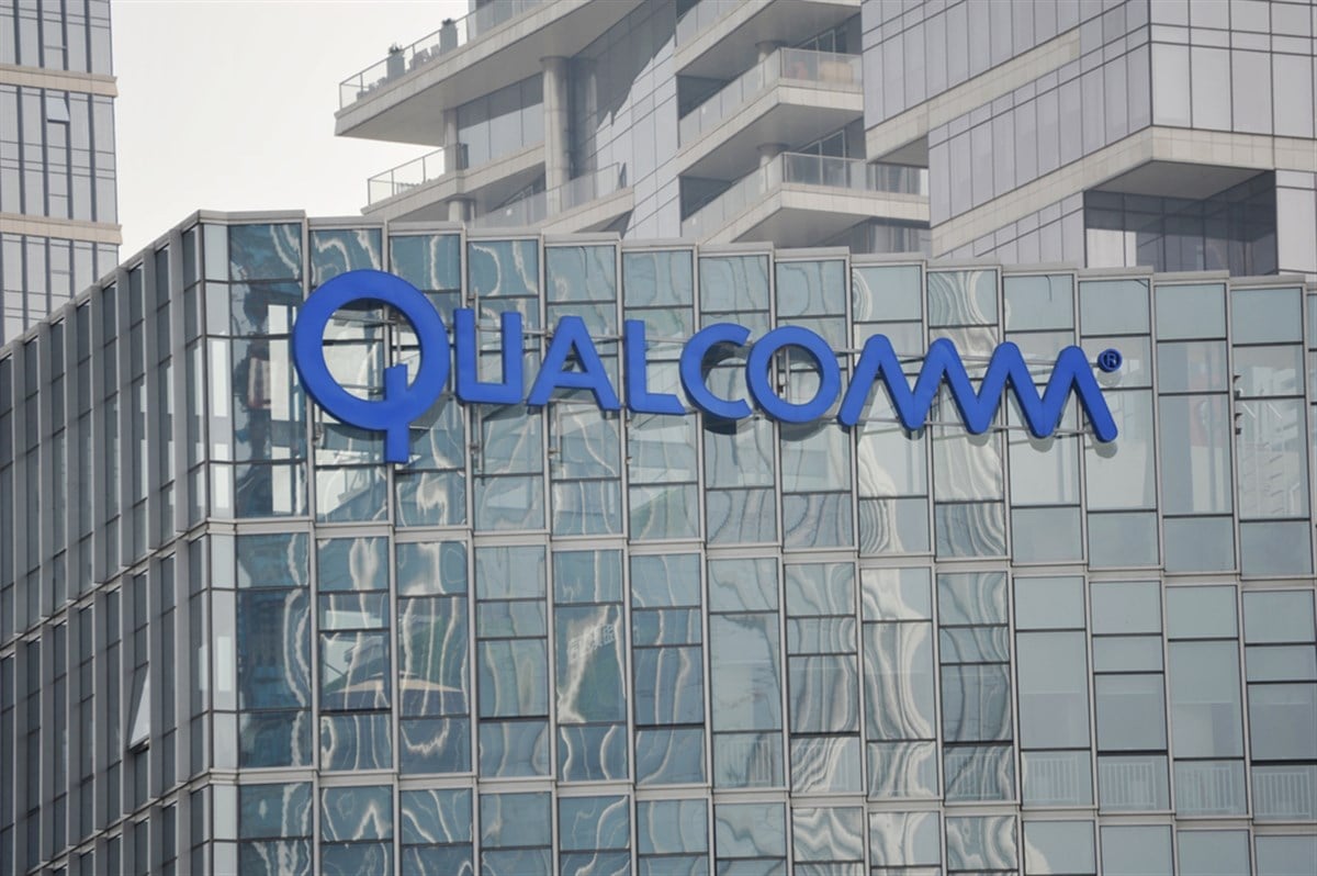 Qualcomm (NASDAQ:QCOM) Up After Strong Guidance for 2020