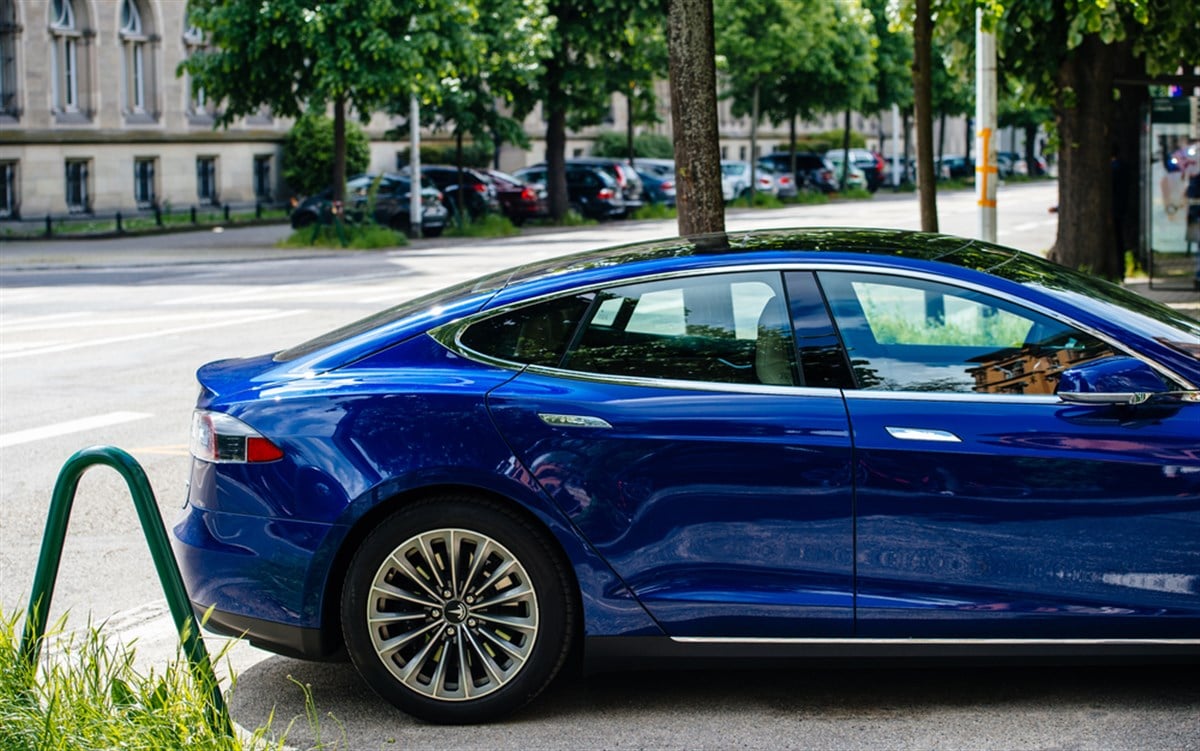 New Tailwind for Tesla (NASDAQ:TSLA): Have You Bought In Yet?