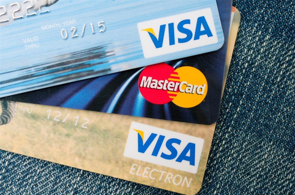 3 Reasons to Add Visa & Mastercard to Your Shopping List