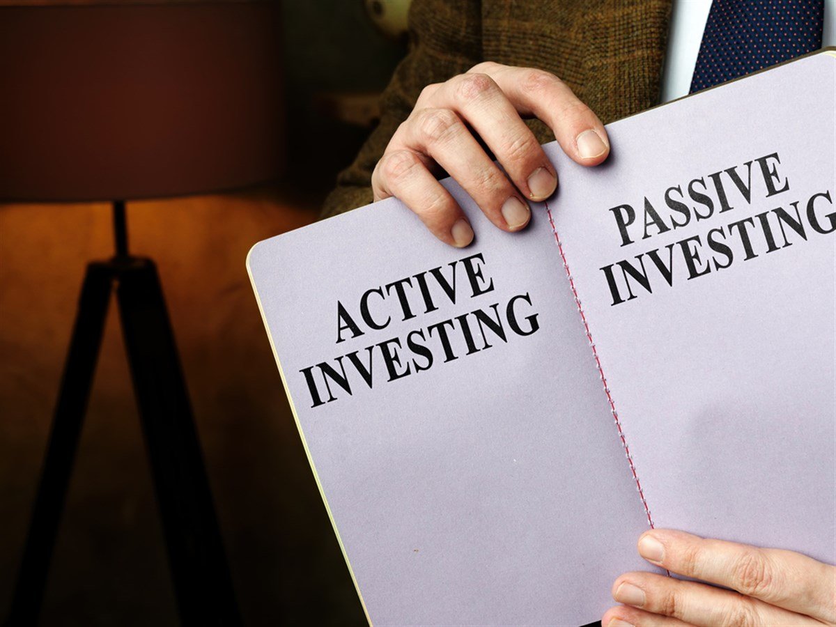 7 Downsides to Passive Investing and Why it Can Be Bad for Your Portfolio
