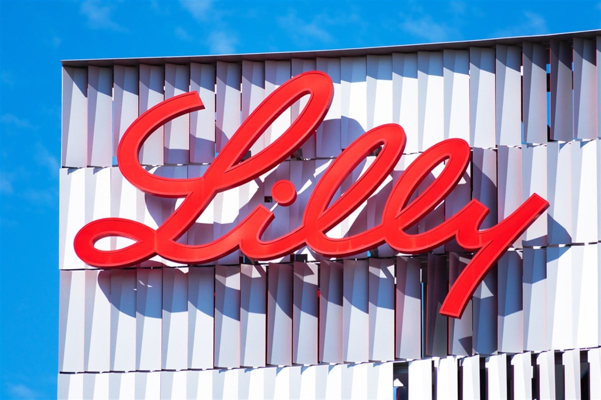 Follow Eli Lilly's (NYSE:LLY) Lead, and Make a  Big Purchase