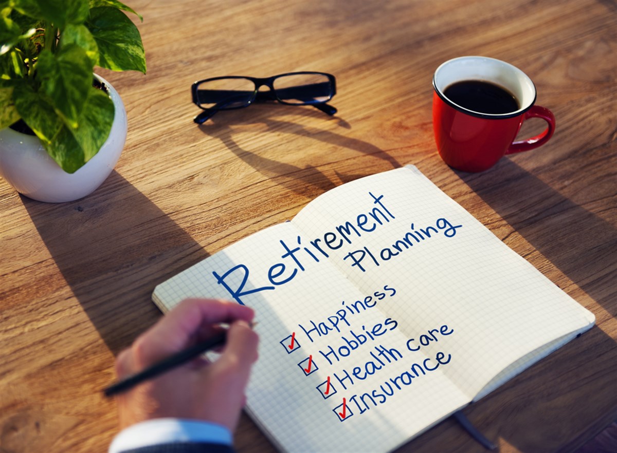 You Cubicle Copied Your Retirement Plan? Yikes! Why That's a Big Mistake 