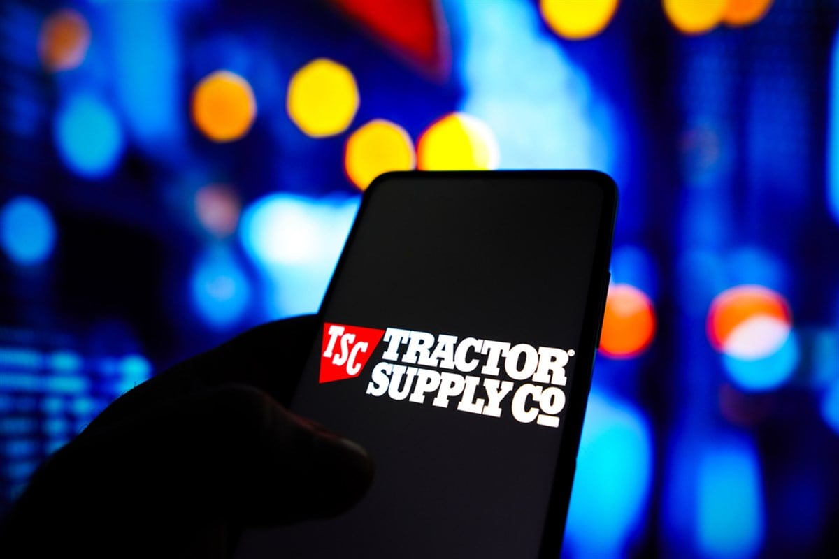 Tractor Supply Company Shares Could be Headed to New Highs 