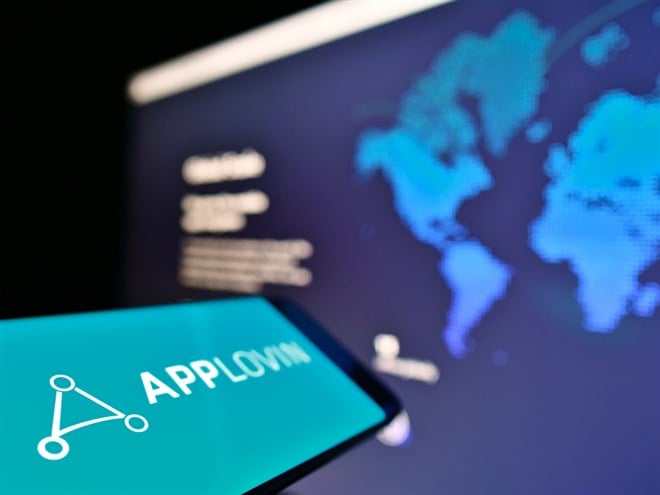 AppLovin stock breaks out: App'tizing momentum ahead