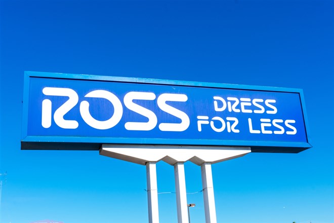 Ross Rewards Investors: Off-Price Giant Keeps Winning