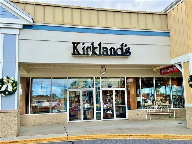 Kirklands storefront 