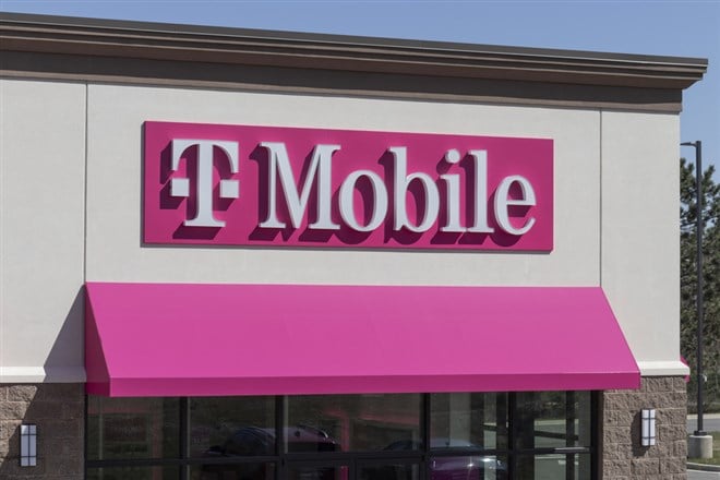 T-Mobile cell and mobile phone store