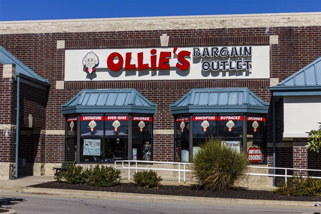 Ollie's Bargain Outlet logo storefront