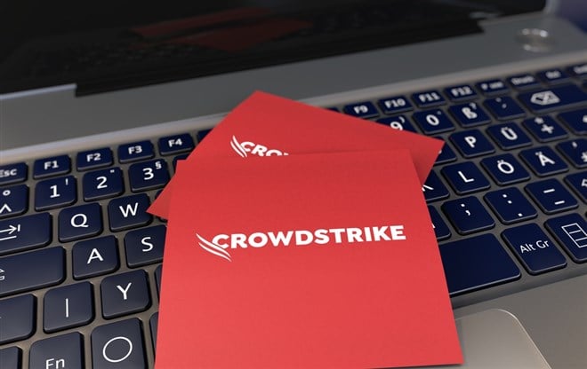 CrowdStrike - A global cybersecurity company with a cloud-based platform. — Stock Editorial Photography