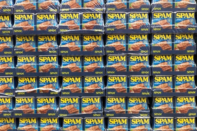 Photo of many cans of SPAM, a classic Hormal brand.