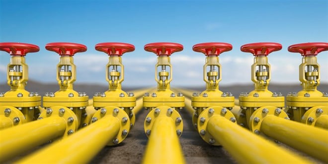 Yellow gas pipe line valves. Oil and gas extraction, production and transportation industrial background. 3d illustration — Photo