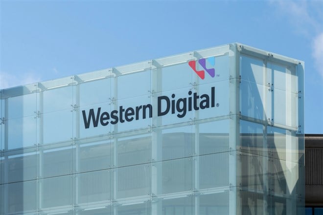 Western Digital headquarters in San Jose, California, USA - June 8, 2023.Western Digital Corporation is an American computer drive manufacturer and data storage company. — Stock Editorial Photography