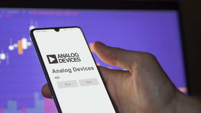 Analog Devices: Why the Uptrend Could Accelerate in 2025