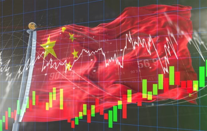 Double exposure of China flag on coins stacking and stock market graph chart .It is symbol of china high growth economy and technology. — Photo