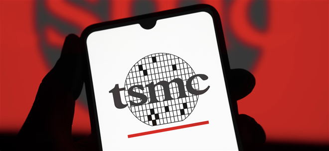 Dhaka, Bangladesh- 10 March 2024: TSMC logo is displayed on smartphone. Taiwan Semiconductor Manufacturing Company Limited (TSMC) is a Taiwanese multinational semiconductor manufacturing company. — Stock Editorial Photography