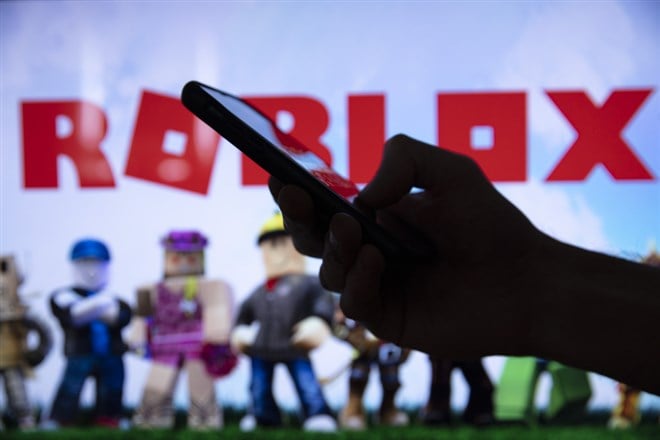 Roblox Stock: Is This Game Stock A Good Play?