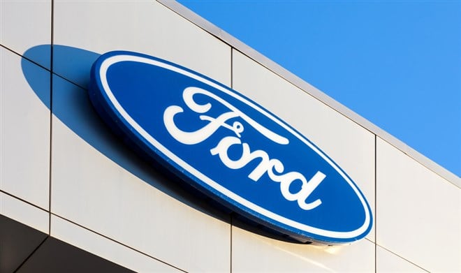 Is Ford Rolling To A Rebound After Its Q3 Warning 