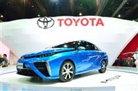 BANGKOK - March 26 : Toyota Mirai, Hydrogen engine Vehicle, on D — Stock Editorial Photography