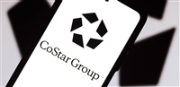 October 13, 2021, Brazil. In this photo illustration the CoStar Group logo seen displayed on a smartphone — Stock Editorial Photography