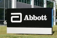 Abbott Laboratories logo and sign near company office in Silicon Valley. Abbott Labs is an American health care company. - Sunnyvale, California, USA , 2022 — Stock Editorial Photography