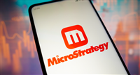 May 10, 2022, Brazil. In this photo illustration, the MicroStrategy Incorporated logo seen displayed on a smartphone — Stock Editorial Photography