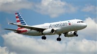 CHICAGO, UNITED STATES - Jul 02, 2021: The American Airlines flight preparing for landing at Chicago O'Hare international airport - Stock Editorial Photography